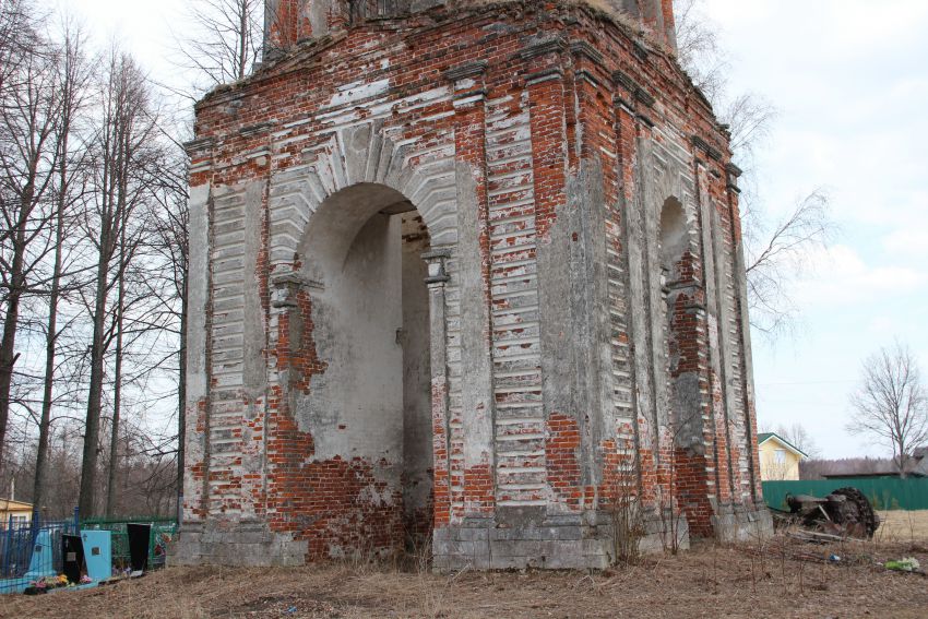 Церковь Преображения Господня, Городок (Рыбинский район, Ярославская область). архитектурные детали