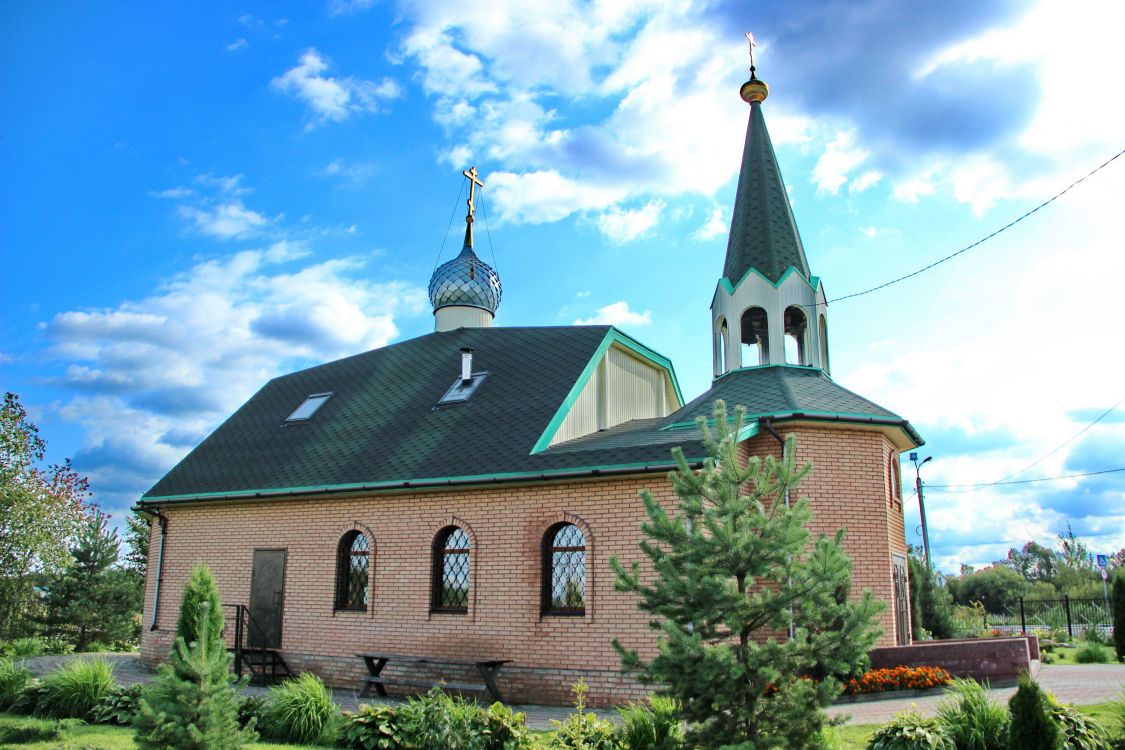 Фоминское. Церковь Серафима Саровского. фасады