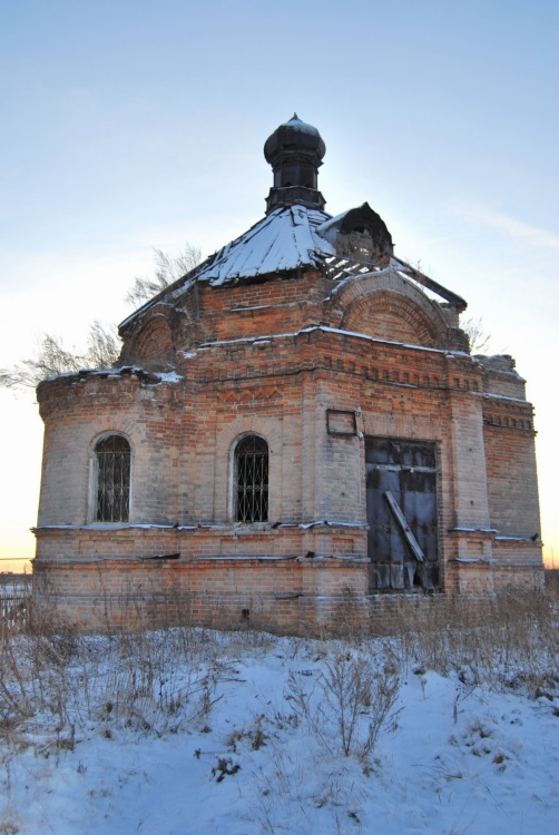 Церковь Покрова Пресвятой Богородицы, Першина (Ирбитский район (Ирбитское МО), Свердловская область). общий вид в ландшафте