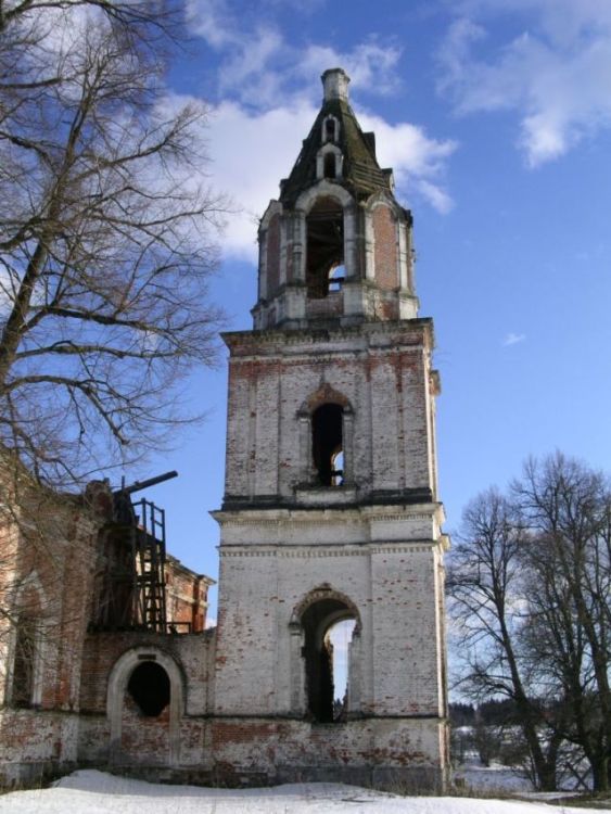 Церковь Воскресения Христова, Ивойлово (Рузский городской округ, Московская область). фасады, колокольня, вид с севера