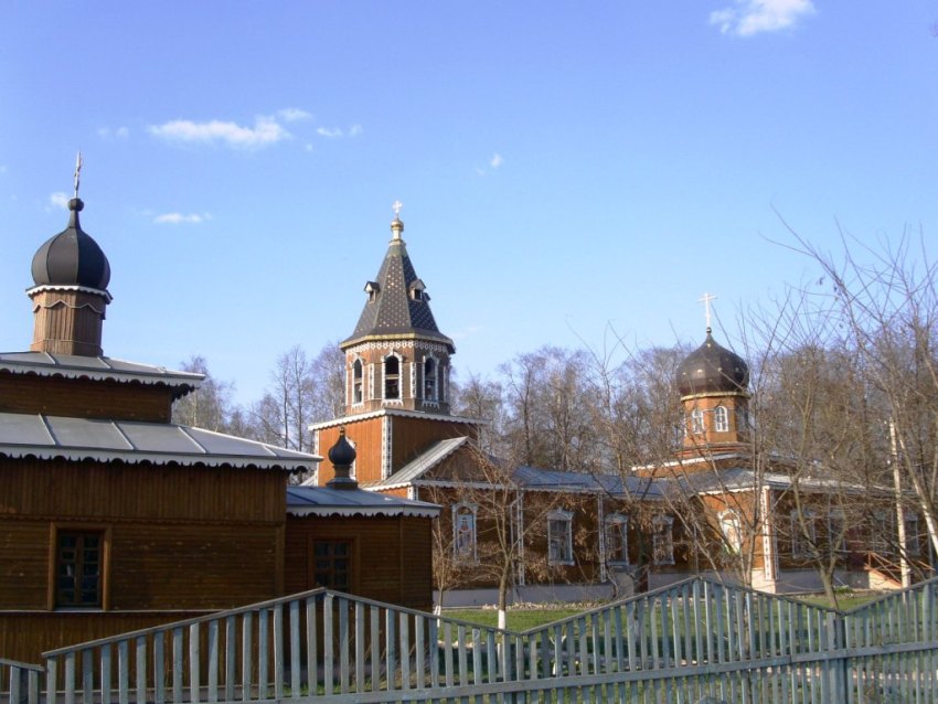 Церковь Казанской иконы Божией Матери, Петровское (Шатурский городской округ и г. Рошаль, Московская область). фасады, вид с юго-запада