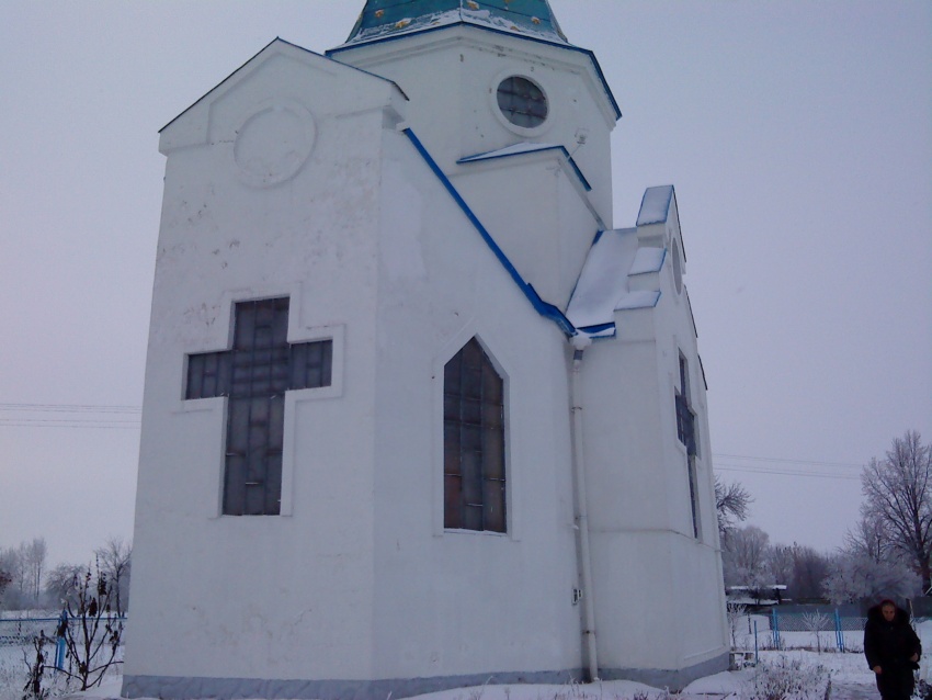 Церковь Покрова Пресвятой Богородицы, Лекарское (Сумской район, Украина, Сумская область). фасады