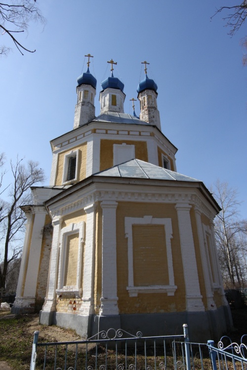 Зарницино (Калово). Церковь Введения во храм Пресвятой Богородицы. фасады