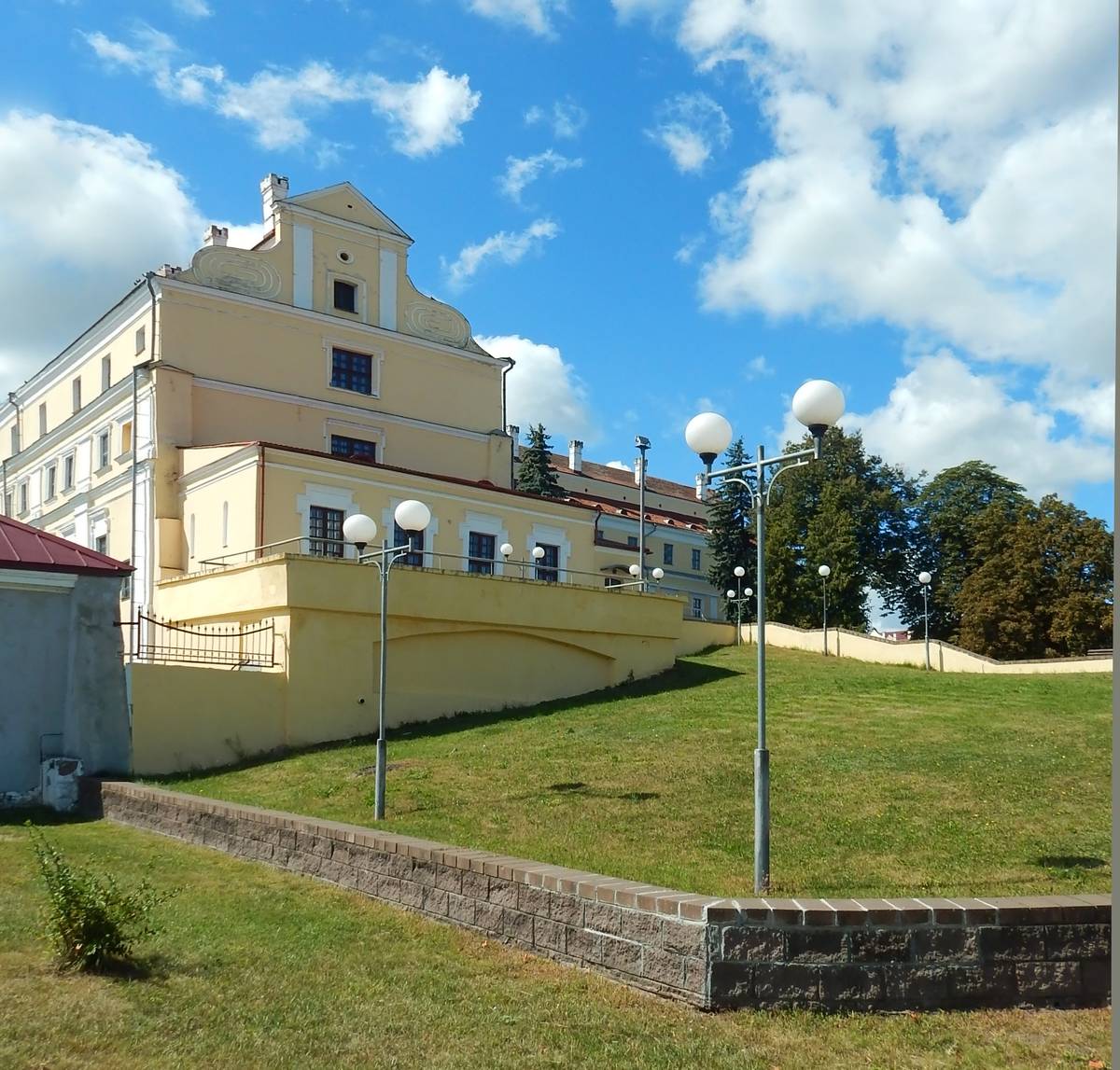 Богоявленский Братский монастырь, Пинск (Пинский район, Беларусь, Брестская область). фасады