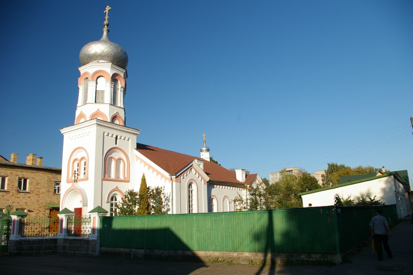 Моленная Благовещения Пресвятой Богородицы и Николая Чудотворца в Гайке, Даугавпилс (Даугавпилс, город, Латвия). общий вид в ландшафте