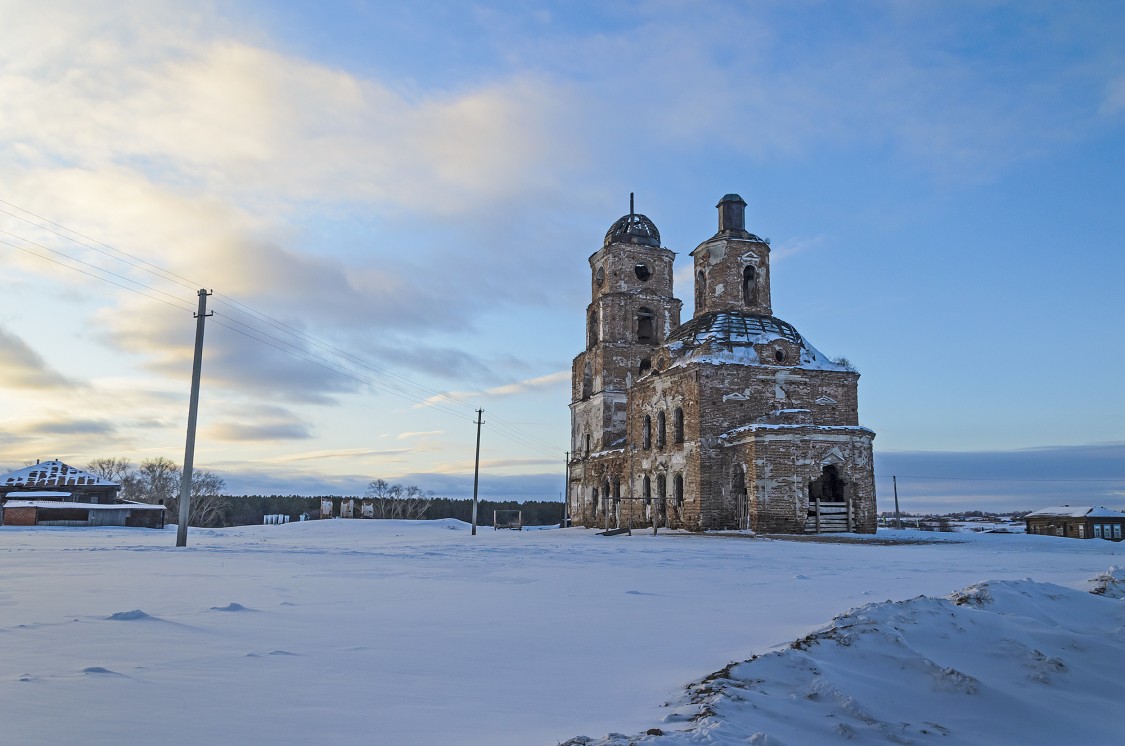 Нижнепетропавловское. Церковь Петра и Павла. фасады