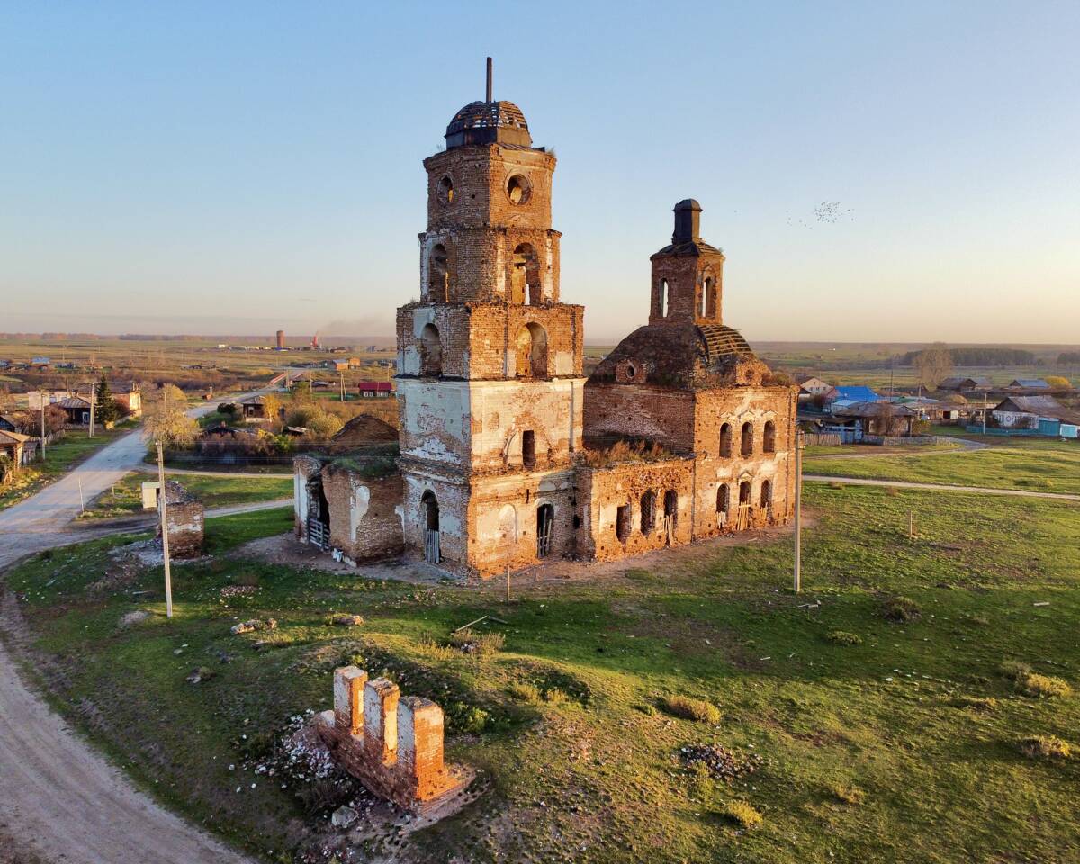 Церковь Петра и Павла, Нижнепетропавловское (Красноармейский район, Челябинская область). фасады, Вид с ЮЗ