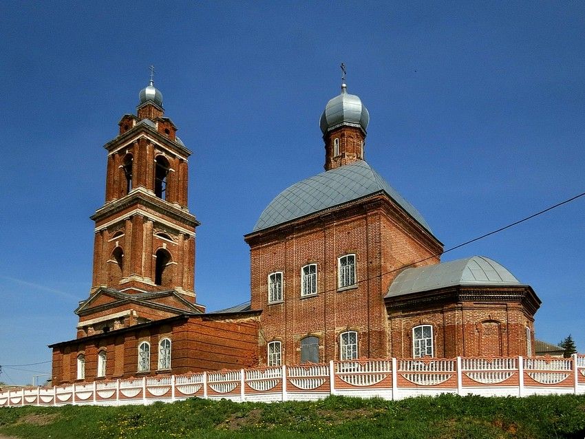 Церковь Покрова Пресвятой Богородицы, Лещенка (Михайловский район, Рязанская область). фасады