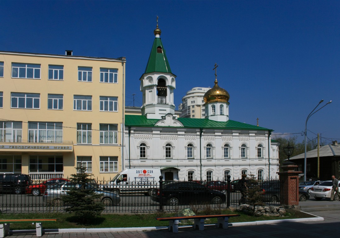 Церковь Николая Чудотворца при Уральском горном институте, Екатеринбург (Екатеринбург (МО город Екатеринбург), Свердловская область). общий вид в ландшафте