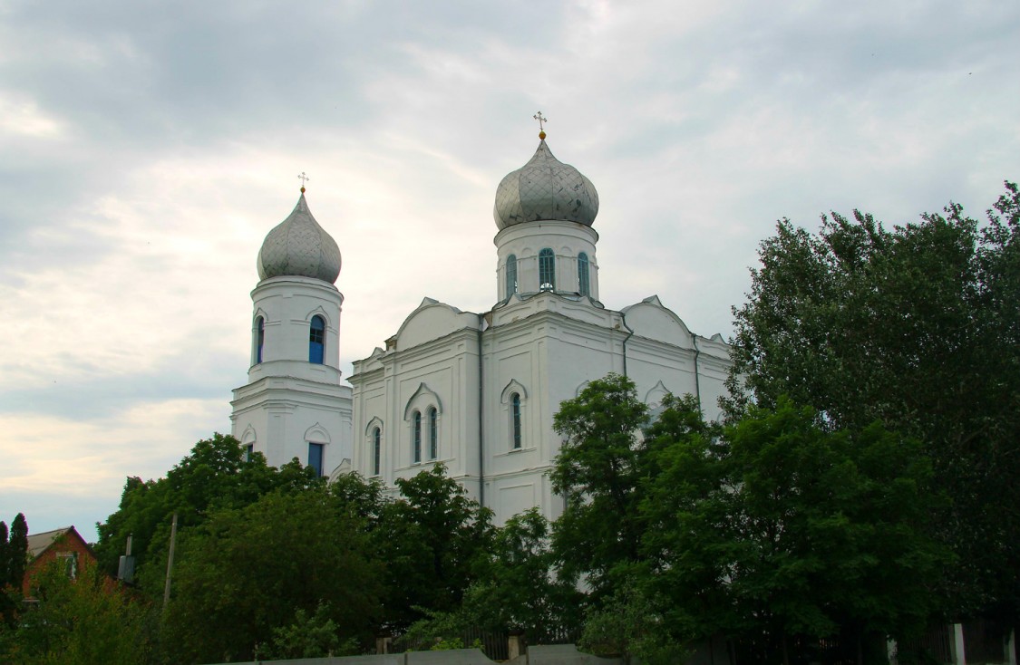 Бутурлиновка. Церковь Покрова Пресвятой Богородицы. фасады