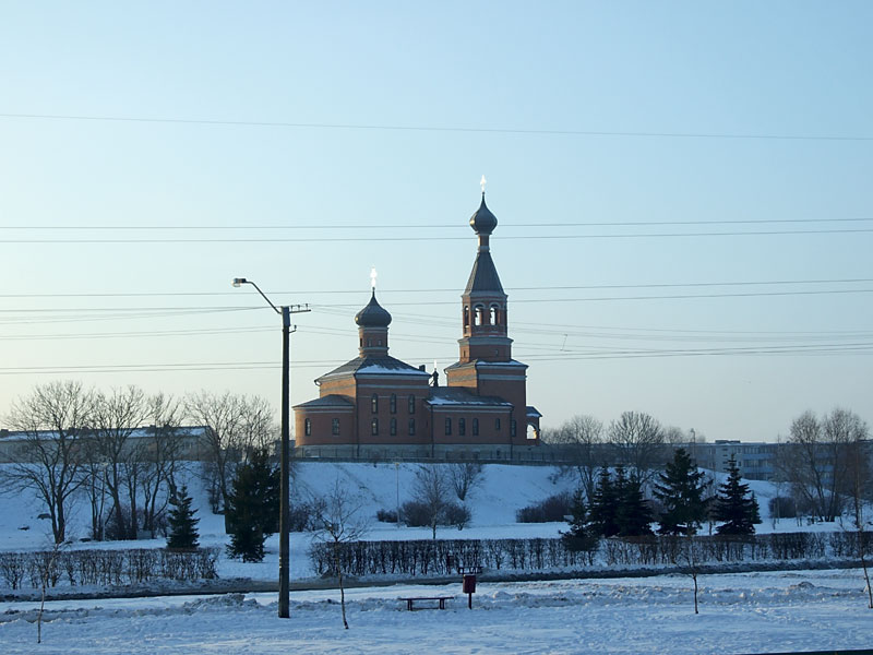 Церковь Михаила Архангела, Маарду (Харьюмаа, Эстония). общий вид в ландшафте, Вид с северо-востока