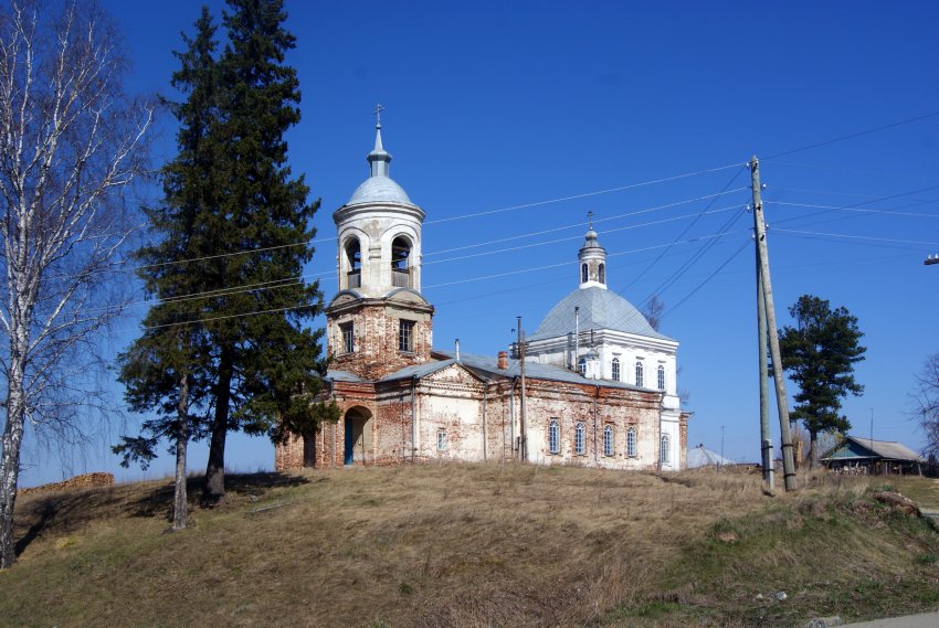 Краснополье. Церковь Рождества Пресвятой Богородицы. общий вид в ландшафте