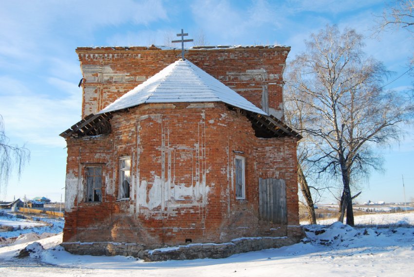 Церковь Александра Невского, Деево (Алапаевский район (Алапаевское МО и Махнёвское МО), Свердловская область). фасады