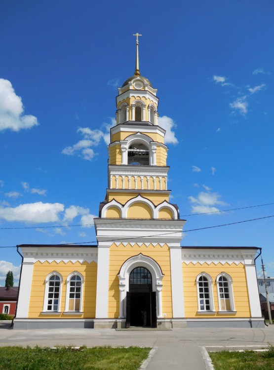Энгельс (Покровск). Кафедральный собор Троицы Живоначальной. фасады