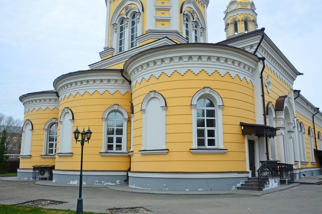 Кафедральный собор Троицы Живоначальной, Энгельс (Покровск) (Энгельсский район, Саратовская область). архитектурные детали