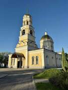Энгельс (Покровск). Троицы Живоначальной, кафедральный собор