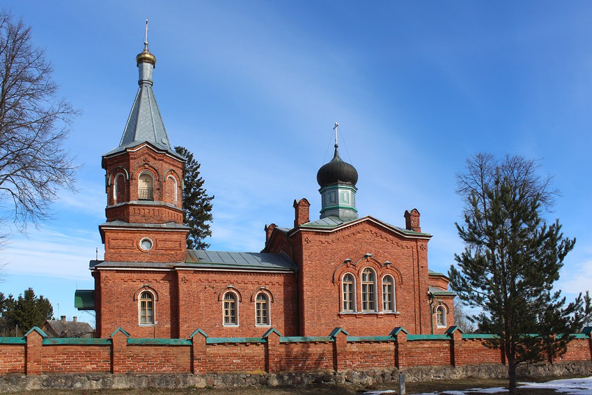 Алайыэ (Alajõe). Церковь Рождества Пресвятой Богородицы. фасады, Вид с юга