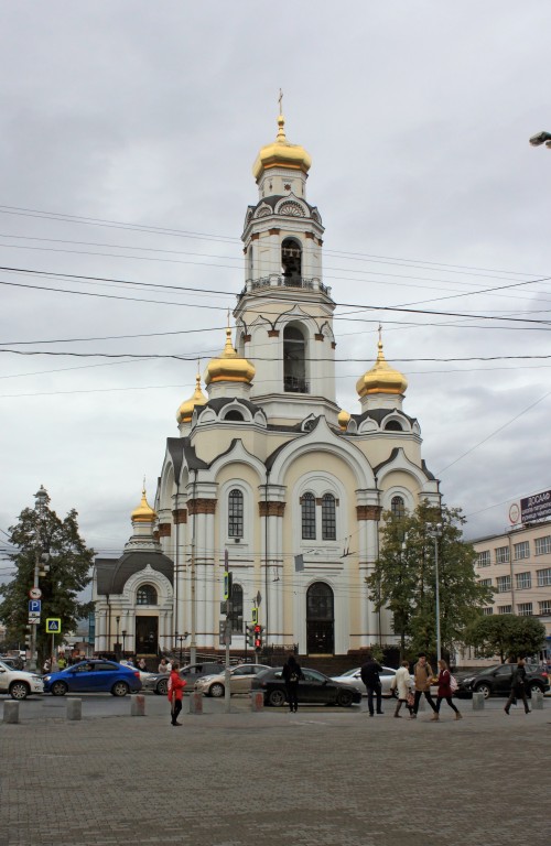 Екатеринбург. Церковь Максимилиана Эфесского (новая). фасады, Вид с юга
