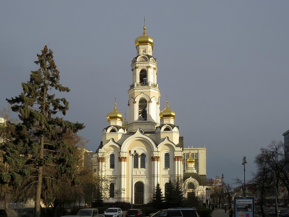 фасады. Церковь Максимилиана Эфесского (новая), Екатеринбург (Екатеринбург, город, Свердловская область)