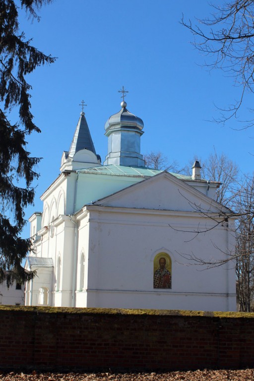 Муствеэ (Mustvee). Церковь Николая Чудотворца. фасады, Восточный фасад. 