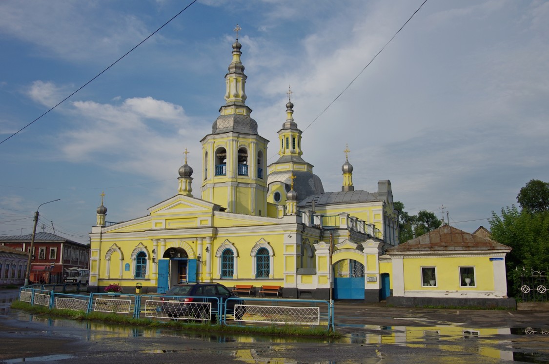 Кафедральный собор Спаса Нерукотворного Образа, Минусинск (Минусинск, город, Красноярский край). фасады, Вид с юго-запада