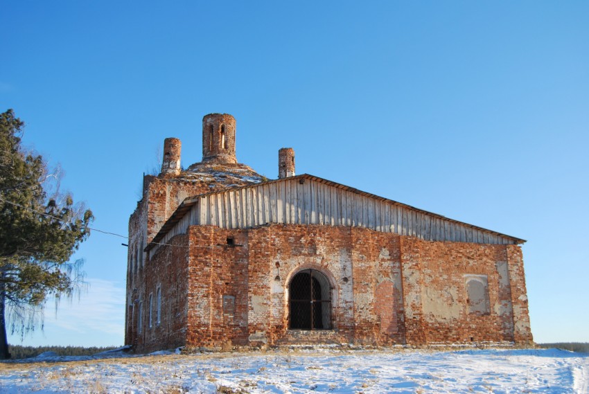 Церковь Казанской Иконы Божией Матери, Арамашево (Алапаевский район (Алапаевское МО и Махнёвское МО), Свердловская область). фасады