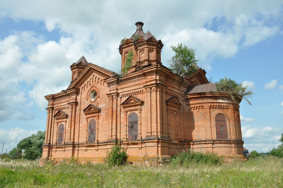 Церковь Троицы Живоначальной, Озёрки (Шатковский район, Нижегородская область). фасады
