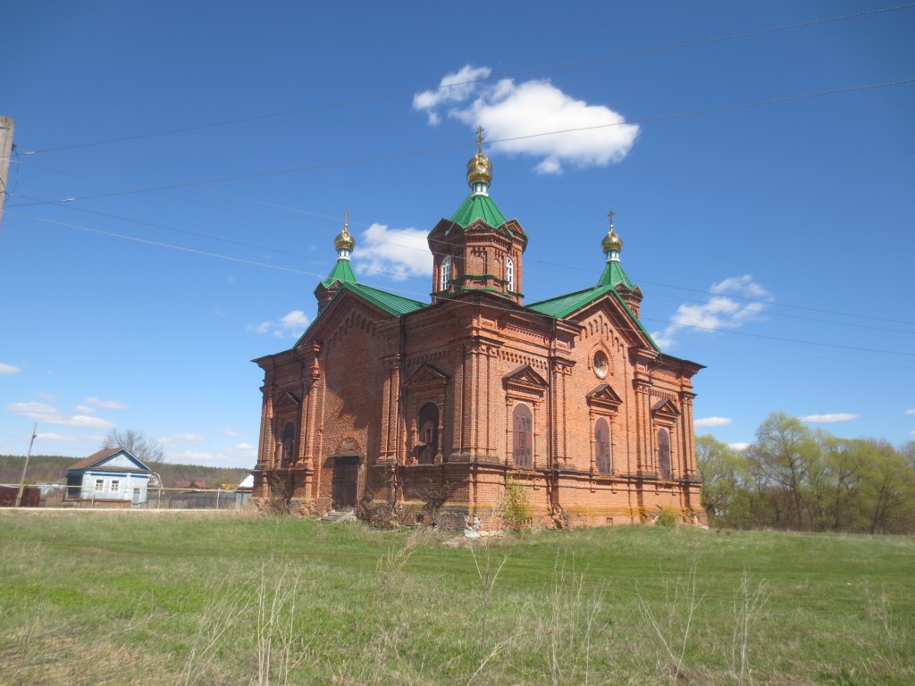 Церковь Троицы Живоначальной, Озёрки (Шатковский район, Нижегородская область). фасады