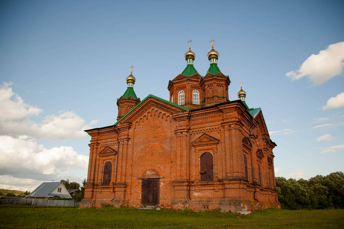 Церковь Троицы Живоначальной, Озёрки (Шатковский район, Нижегородская область). фасады