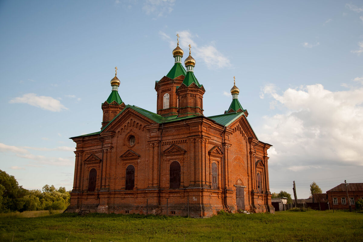 Церковь Троицы Живоначальной, Озёрки (Шатковский район, Нижегородская область). фасады