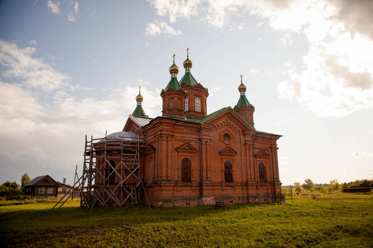 Церковь Троицы Живоначальной, Озёрки (Шатковский район, Нижегородская область). фасады