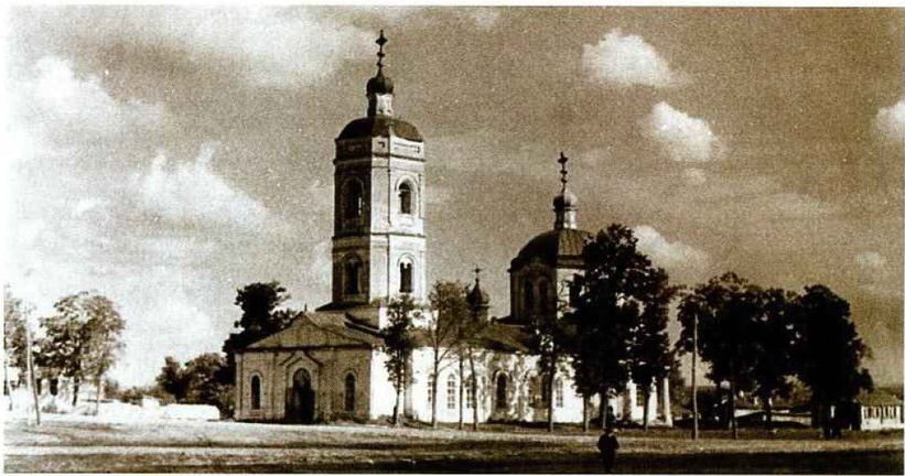 Церковь Георгия Победоносца, Данков (Данковский район, Липецкая область). архивная фотография, источник: Храмы и монастыри Липецкой и Елецкой епархии. Данковский район. Год: 2011, Автор: А.Клоков, А.Найденов.