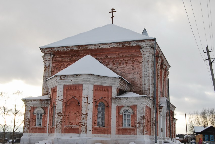 Ключи. Церковь Спаса Преображения. фасады