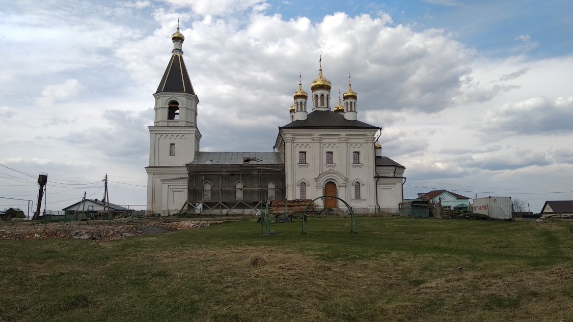 Ключи. Церковь Спаса Преображения. фасады