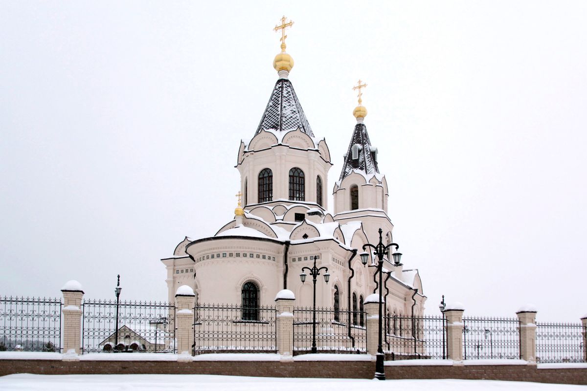 Вид с северо-востока, фасады. Церковь Михаила Архангела, Новоипатово (Сысертский район (Сысертский ГО и Арамильский ГО), Свердловская область)