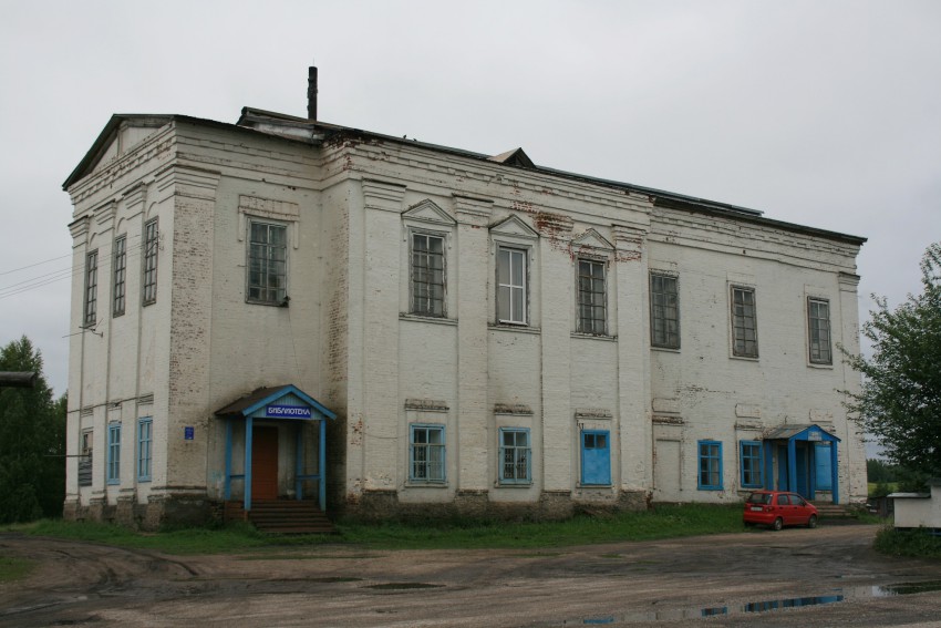 Церковь Благовещения Пресвятой Богородицы, Пажга (Сыктывдинский район, Республика Коми). фасады, Село Пажга. Церковь Благовещения Пресвятой Богородицы