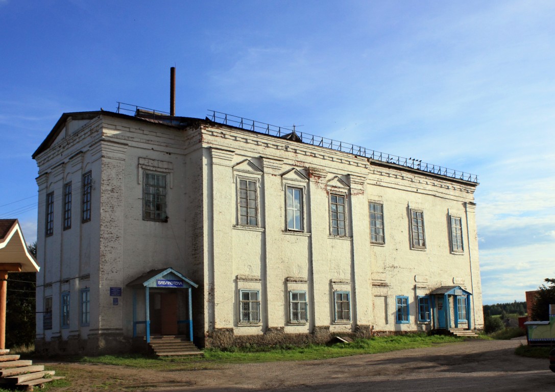Церковь Благовещения Пресвятой Богородицы, Пажга (Сыктывдинский район, Республика Коми). фасады, Вид с северо-запада