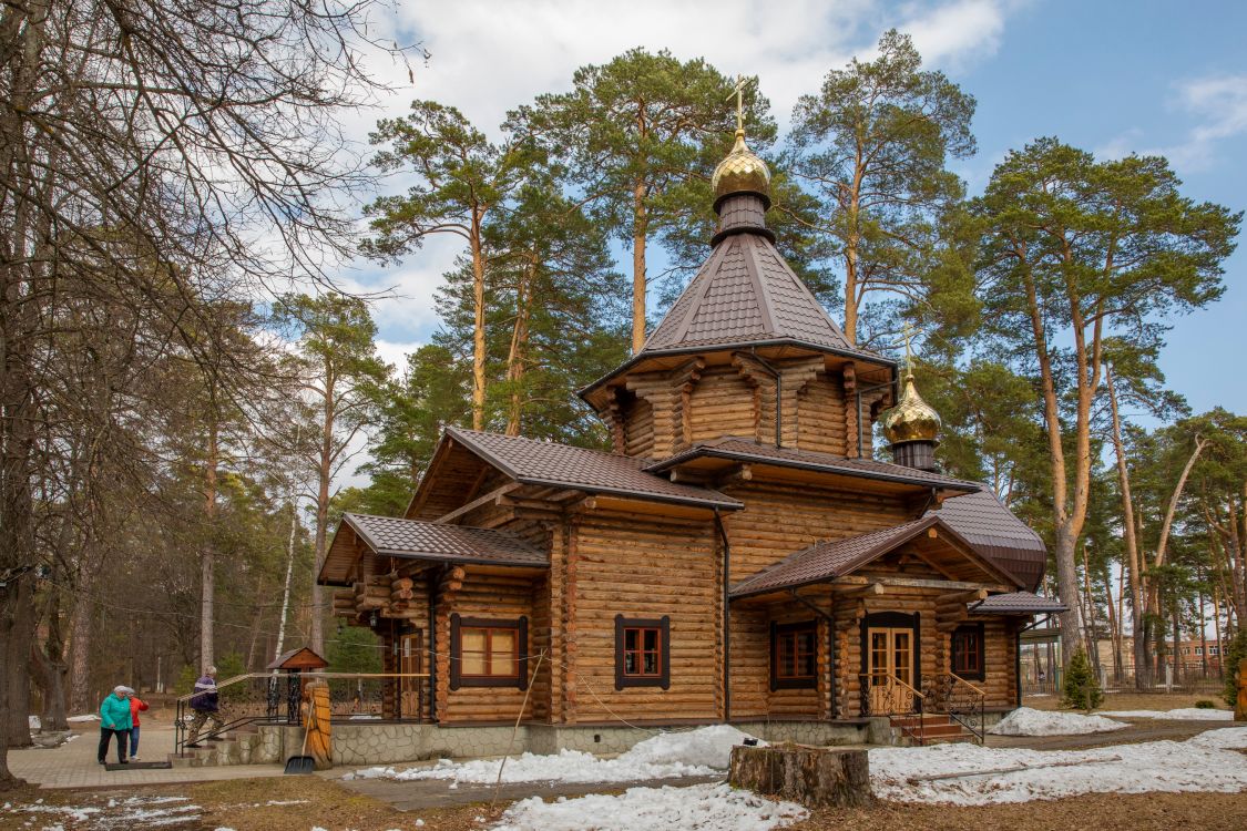 Алексин. Церковь Алексия царевича. фасады