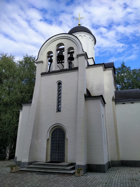 Церковь Покрова Пресвятой Богородицы, Шереметьевский (Мытищинский городской округ и гг. Долгопрудный, Лобня, Московская область). фасады