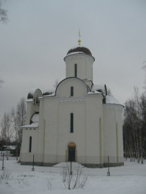 Шереметьевский. Церковь Покрова Пресвятой Богородицы