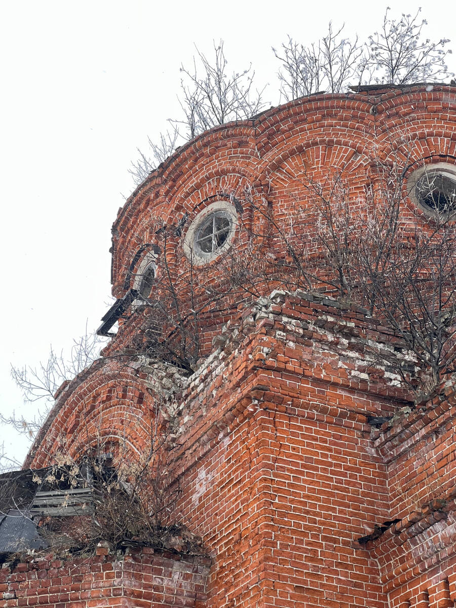 Церковь Успения Пресвятой Богородицы, Горбатов (Павловский район, Нижегородская область). архитектурные детали