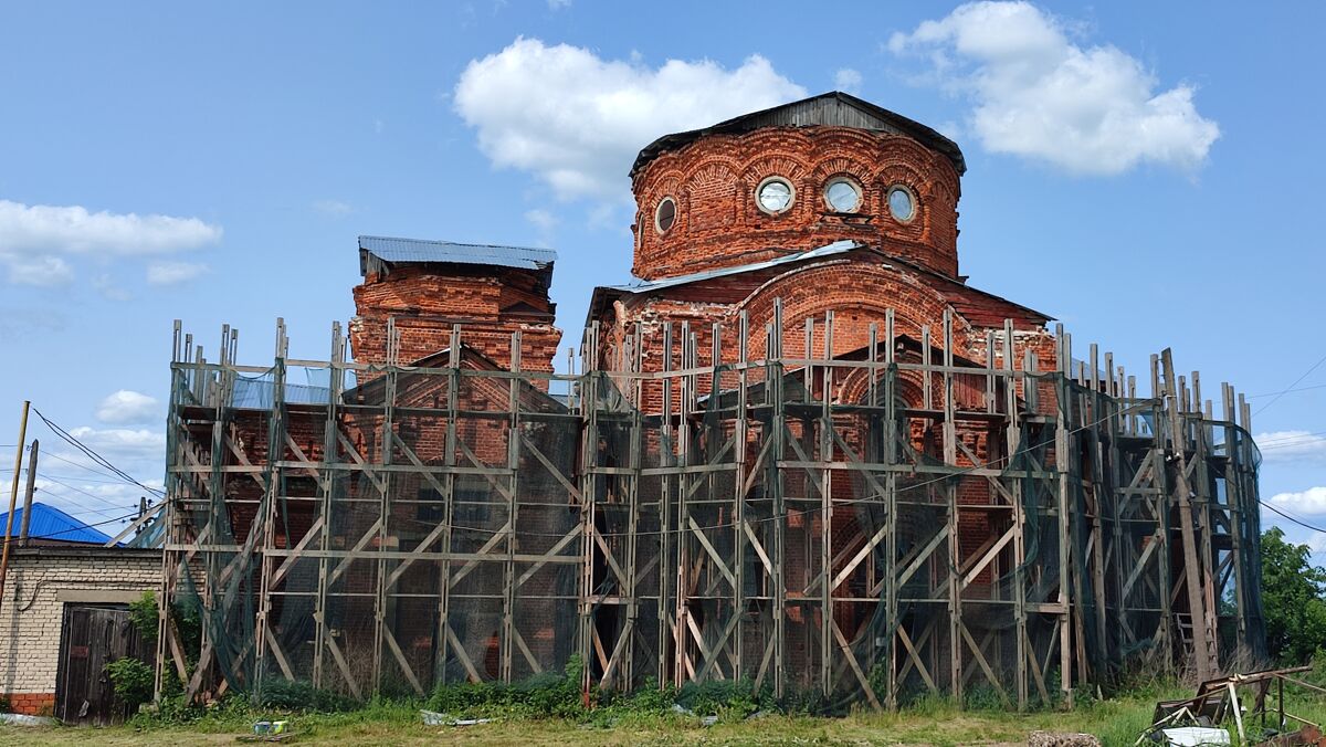 Церковь Успения Пресвятой Богородицы, Горбатов (Павловский район, Нижегородская область). документальные фотографии