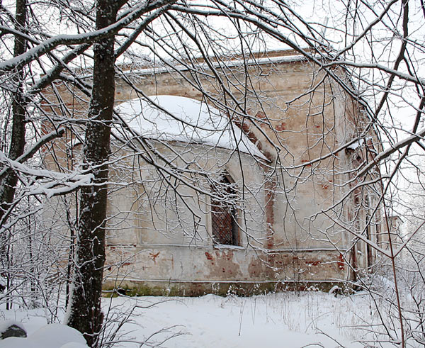 Церковь Николая Чудотворца, Рвы (Дновский район, Псковская область). архитектурные детали, Алтарная часть