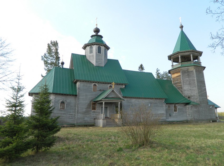 Церковь Троицы Живоначальной, Троицкое (Воскресенский район, Нижегородская область). фасады