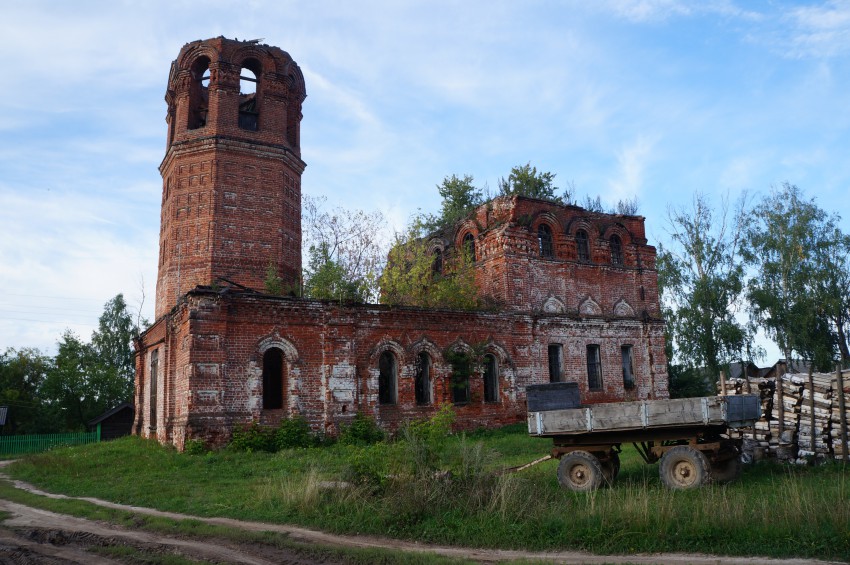 Шурговаш. Церковь Николая Чудотворца. фасады