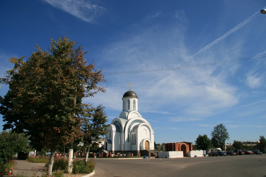 Ивенец. Церковь Евфросинии Полоцкой. общий вид в ландшафте