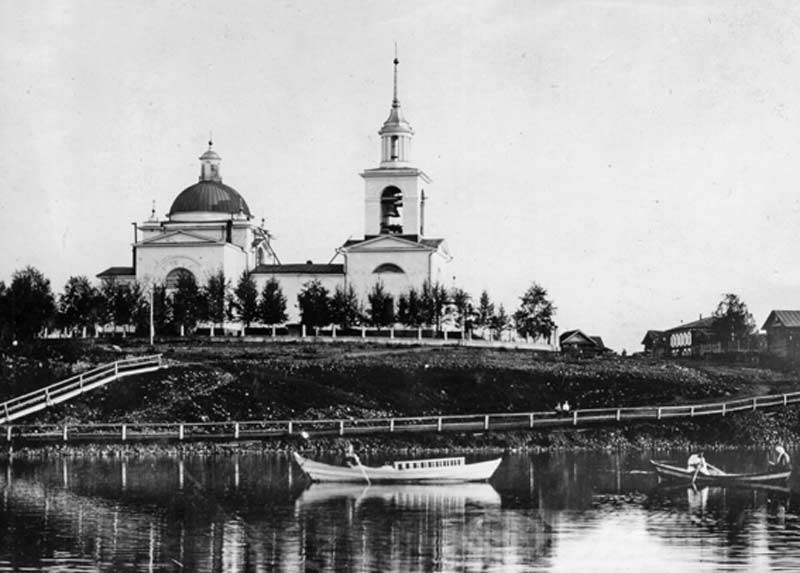 Церковь Успения Пресвятой Богородицы, Новоуткинск (Первоуральск (ГО Первоуральск), Свердловская область). архивная фотография, Фото 1910 года. Автор Андрей Александрович Молчанов.