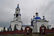 Новоуткинск. Успения Пресвятой Богородицы, церковь