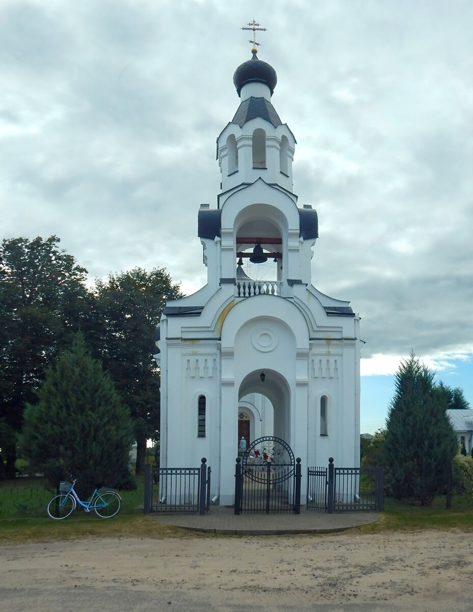 Церковь Воздвижения Креста Господня (новая), Святая Воля (Ивацевичский район, Беларусь, Брестская область). фасады