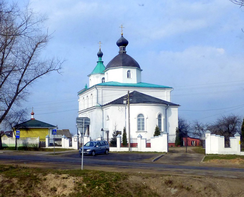 Церковь Петра и Павла, Сенница (Минский район, Беларусь, Минская область). фасады
